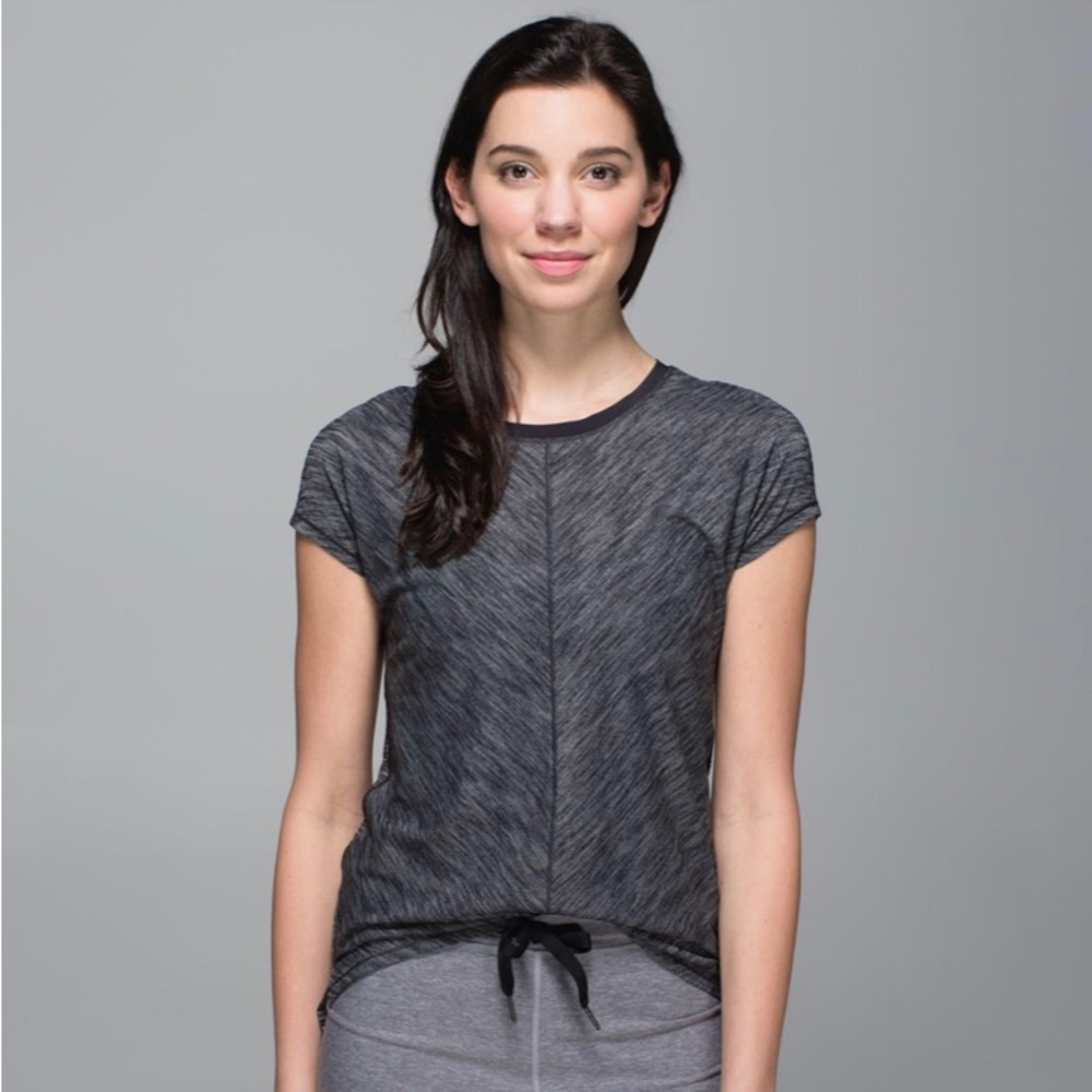 Lululemon Retreat Tee